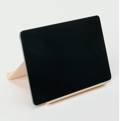 Hender Scheme 【エンダースキーマ】tablet stand (NATURAL)