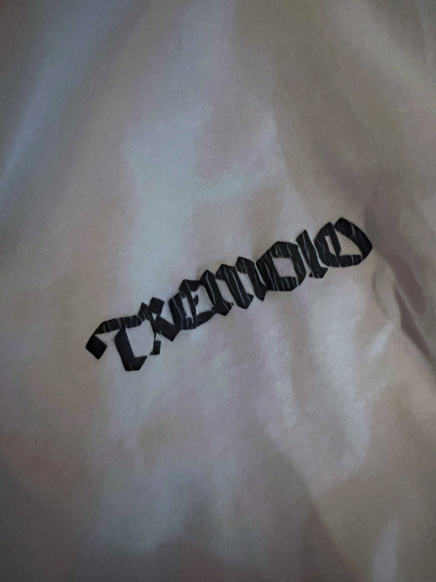 iCON.【アイコン】CRACK T-shirts