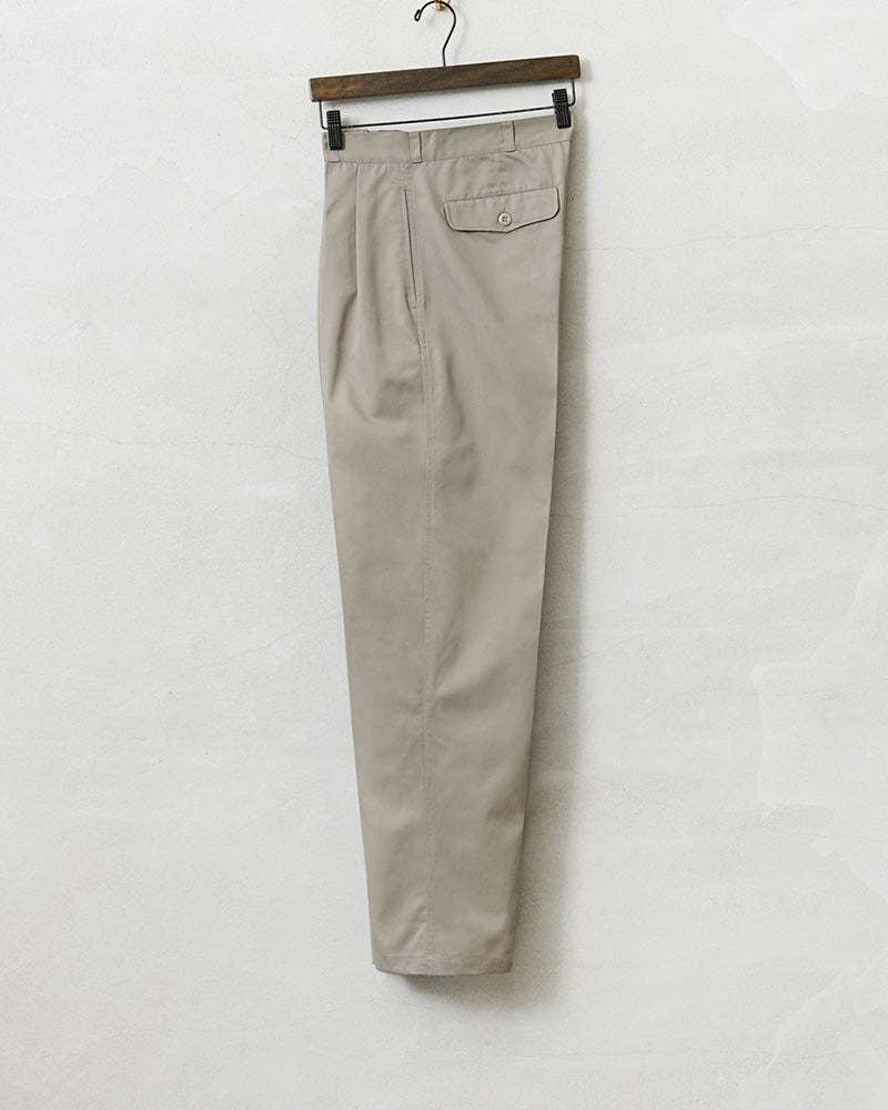 Military Reproducts 【ミリタリーリプロダクツ】ジャーマン ツータックチノパンツ (BEIGE)