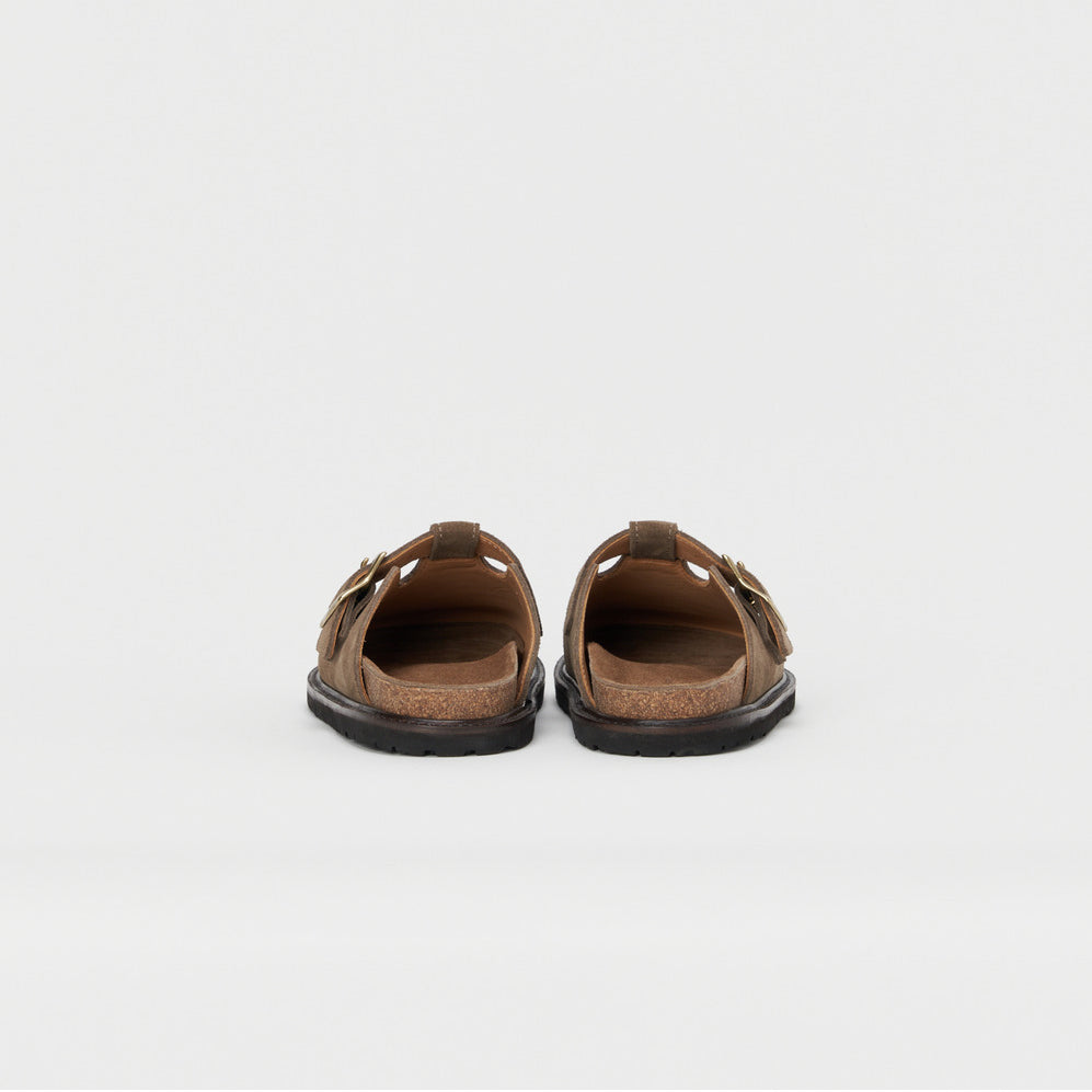Hender Scheme 【エンダースキーマ】buggs suede (Khaki Beige)
