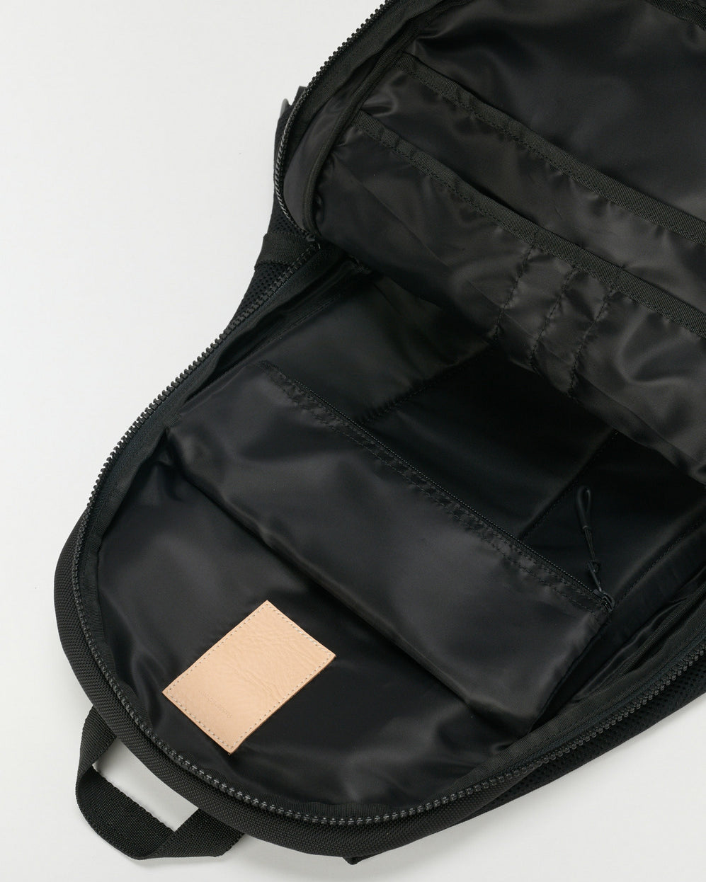 Hender Scheme 【エンダースキーマ】module back pack 26l (natural)