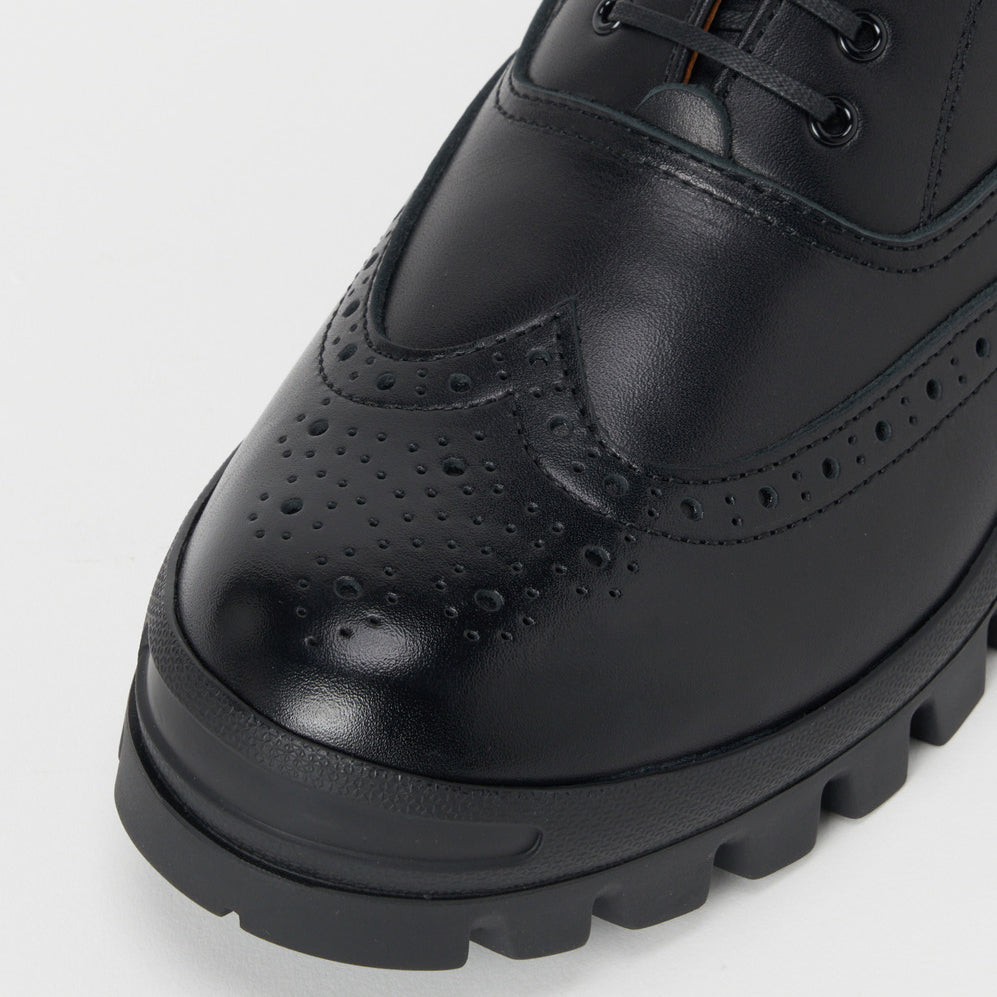 Hender Scheme 【エンダースキーマ】brogue balmoral #2146 (BLACK)