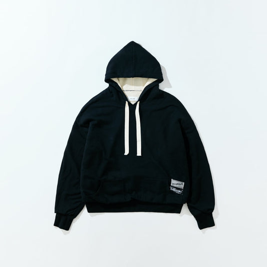 WELLDER【ウェルダー】Double Face Wide Hooded (Black)