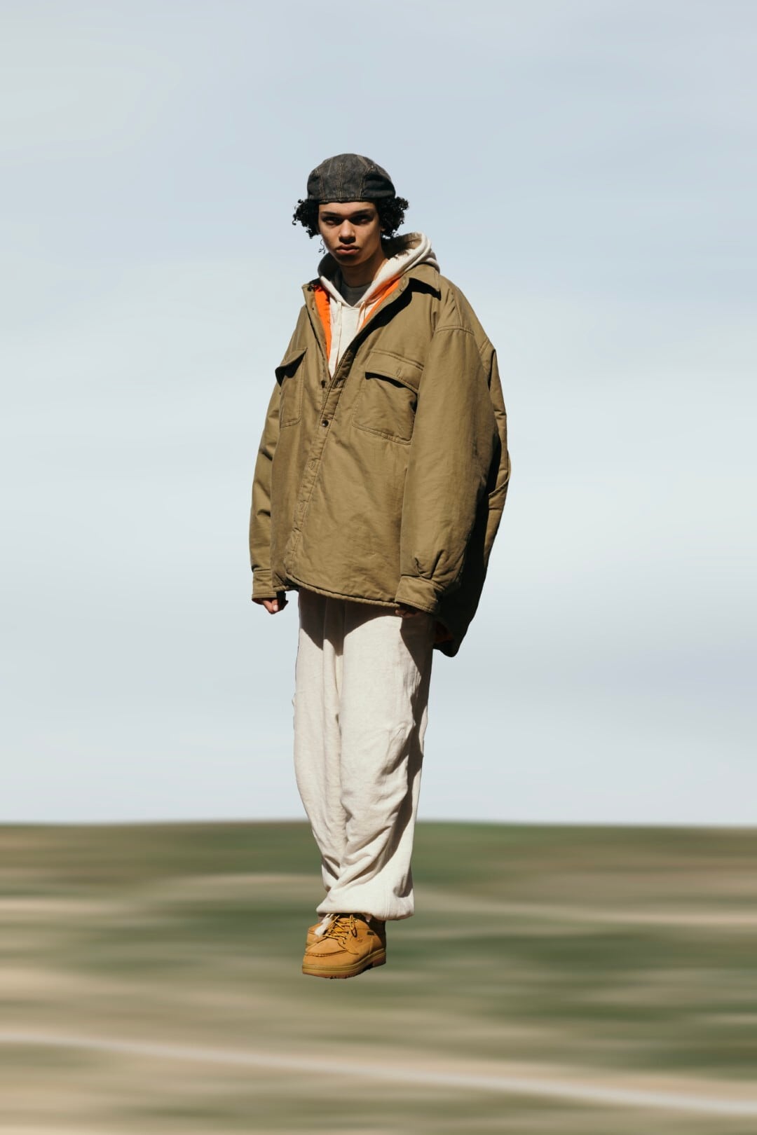 WELLDER【ウェルダー】Double Face Wide Hooded(Heather Gray)