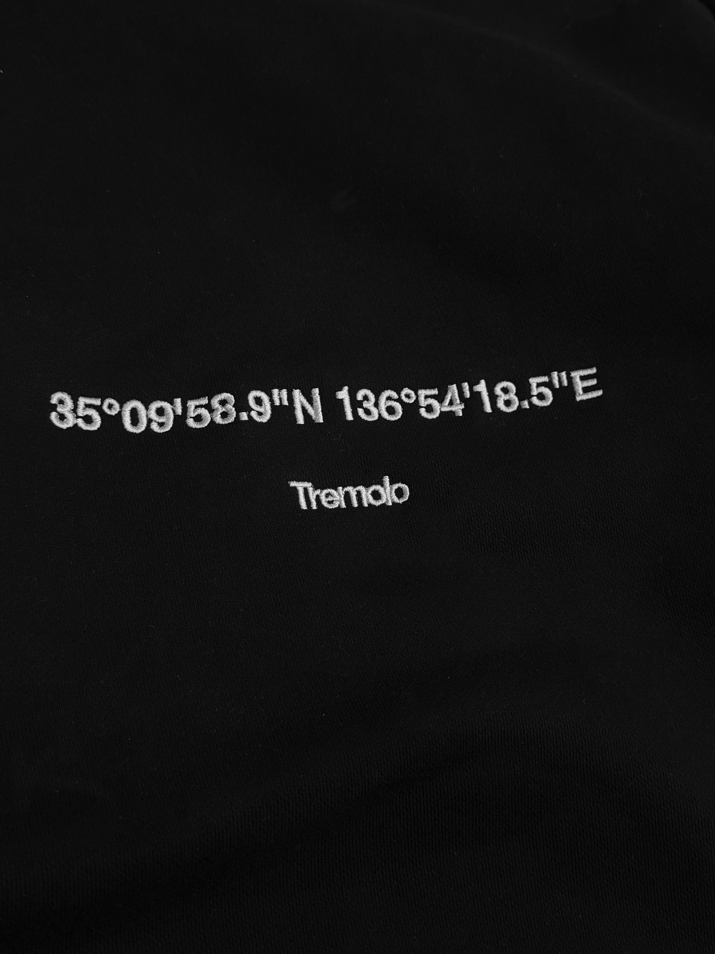 Tremolo【トレモロ】15th Anniv. iCON. Hoodie (BLACK)